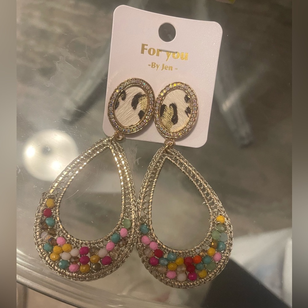 Boutique earrings